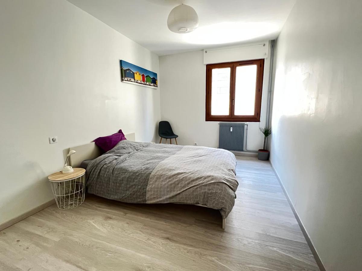 Superbe Appartement Centre Ville نيم المظهر الخارجي الصورة